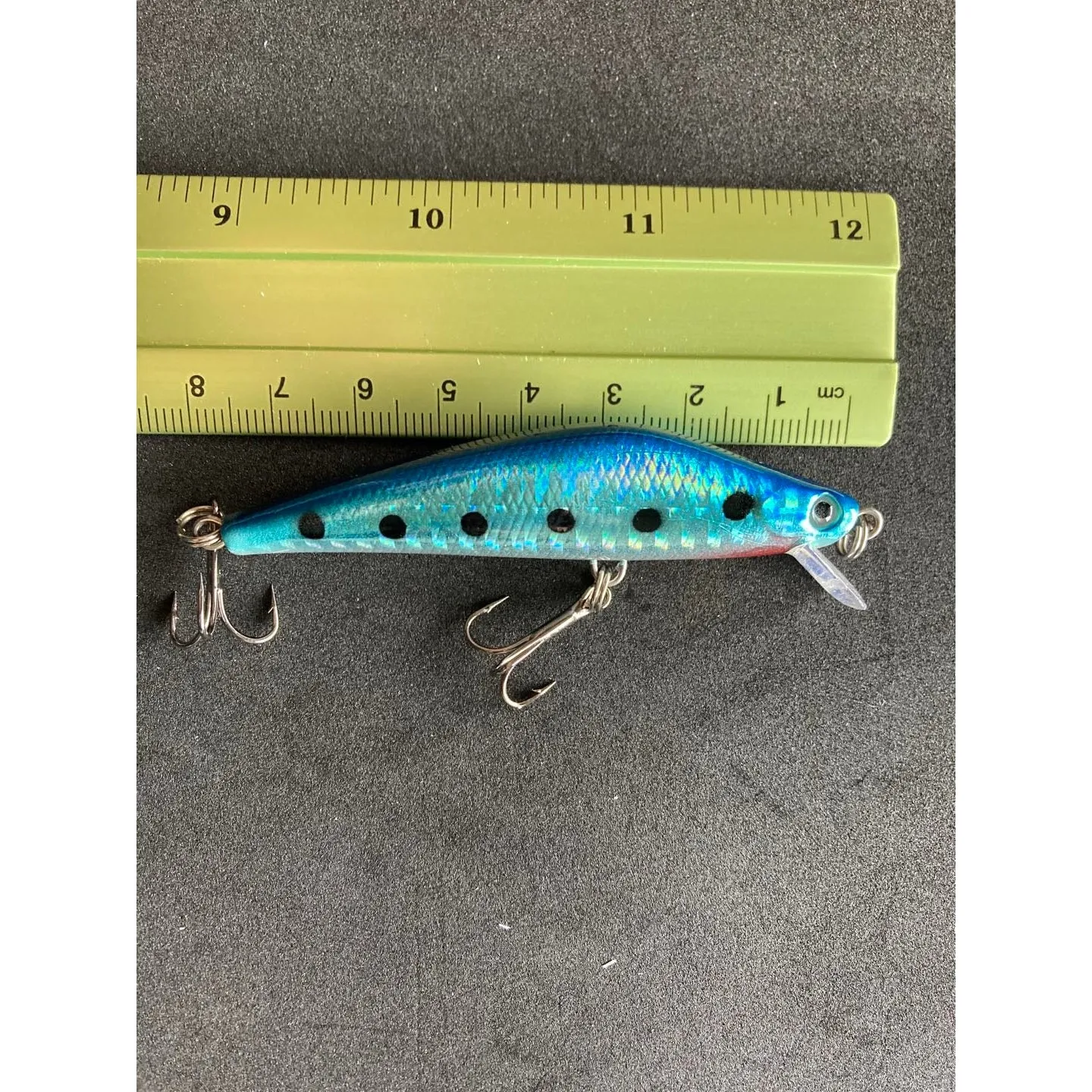 3 x High Quality Minnow Fishing Lures 8cm Fishing Tackle