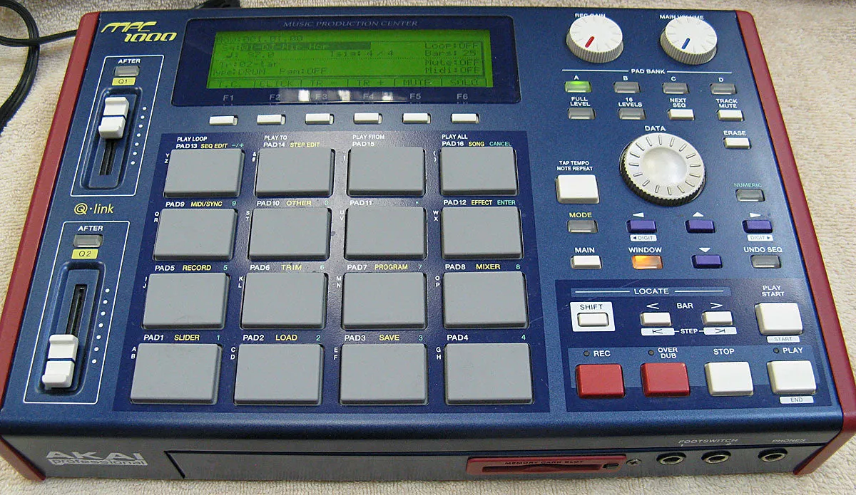 Akai MPC1000 Sampling Production Station