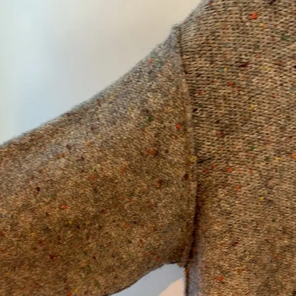 Aritzia Wilfred oversized confetti colour fleck crew neck drop sleeve sweater M