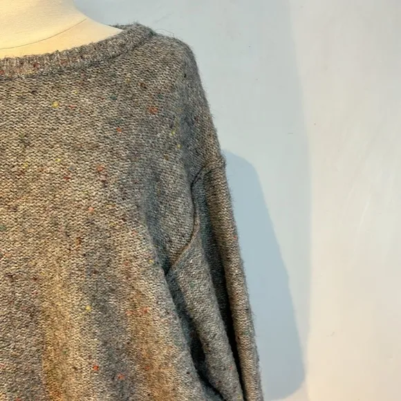 Aritzia Wilfred oversized confetti colour fleck crew neck drop sleeve sweater M