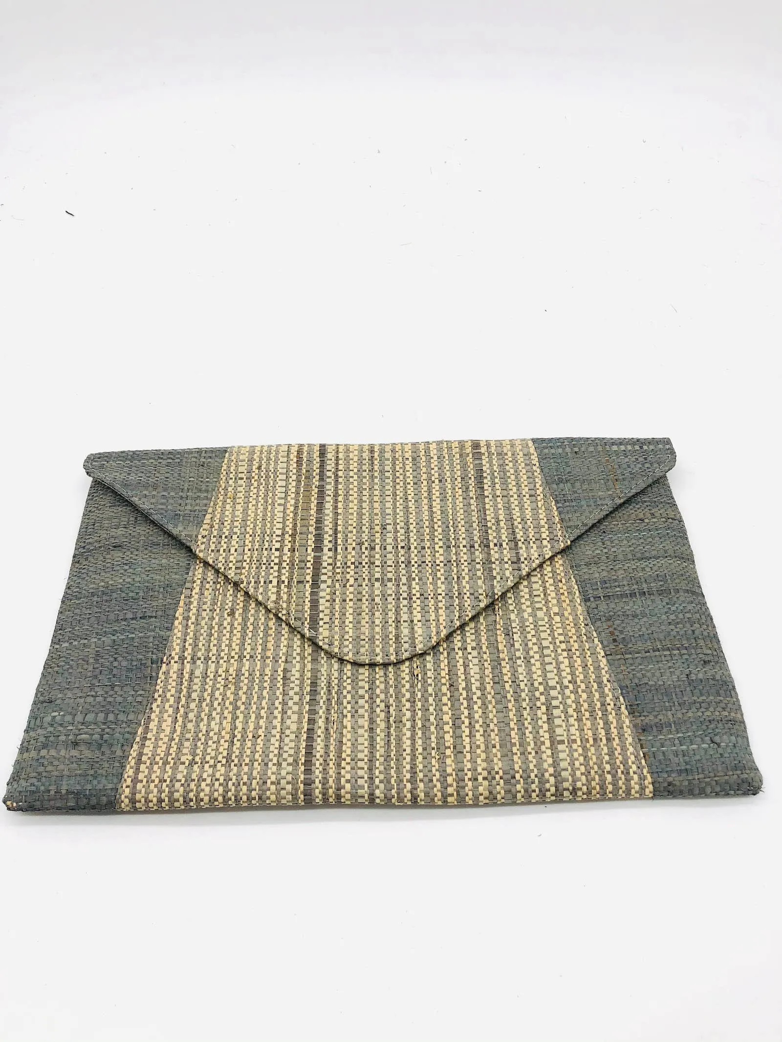 Belvedere Straw Clutch