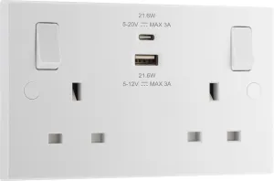 BG 922UAC22 White Square Edge 13A Double Switched Power Socket   USB A C (22W)