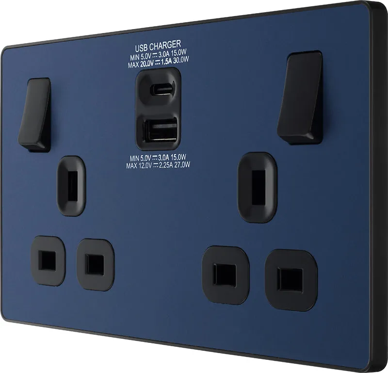 BG Evolve PCDDB22UAC30B 13A Double Switched Power Socket   USB C 30W   USB A(3.1A) - Matt Blue (Black)