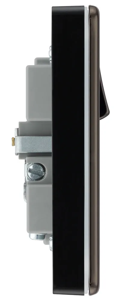 BG FBN21UAC18B Flatplate Screwless 13A Single Switched Power Socket   USB A C (18W) - Black Nickel   Black Insert