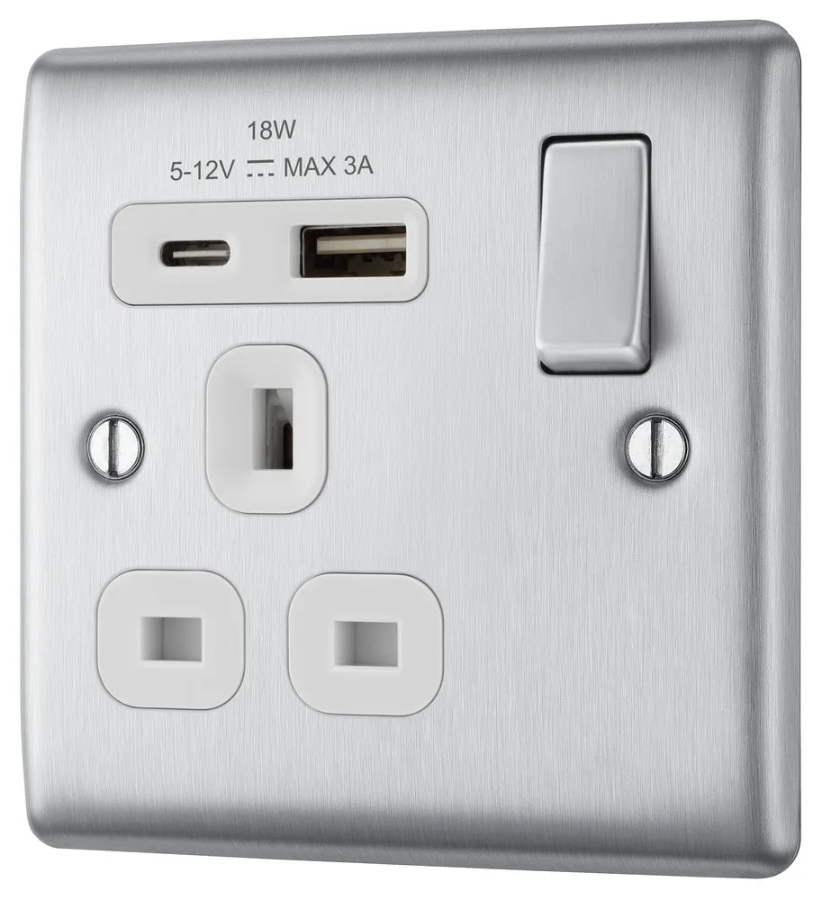 BG NBS21UAC18W Nexus Metal 13A Single Switched Power Socket   USB A C (18W) - Brushed Steel   White Insert