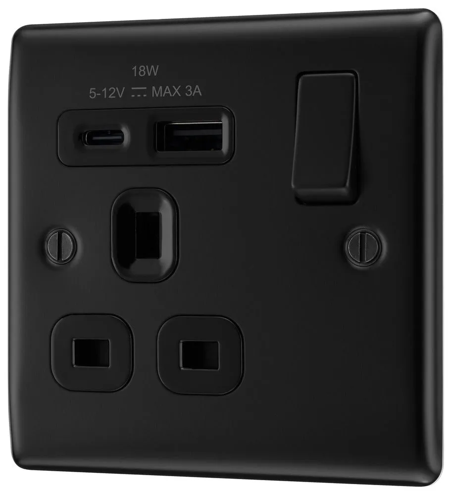 BG NFB21UAC18B Nexus Metal 13A Single Switched Power Socket   USB A C (18W) - Matt Black   Black Insert
