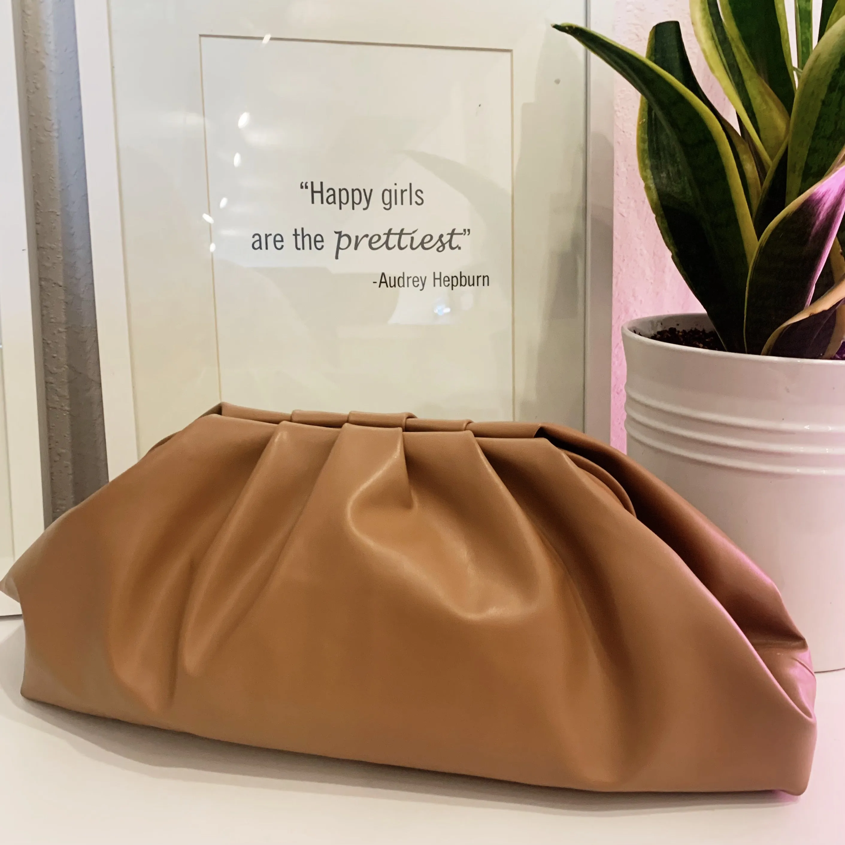 BILLINI Chicago Clutch