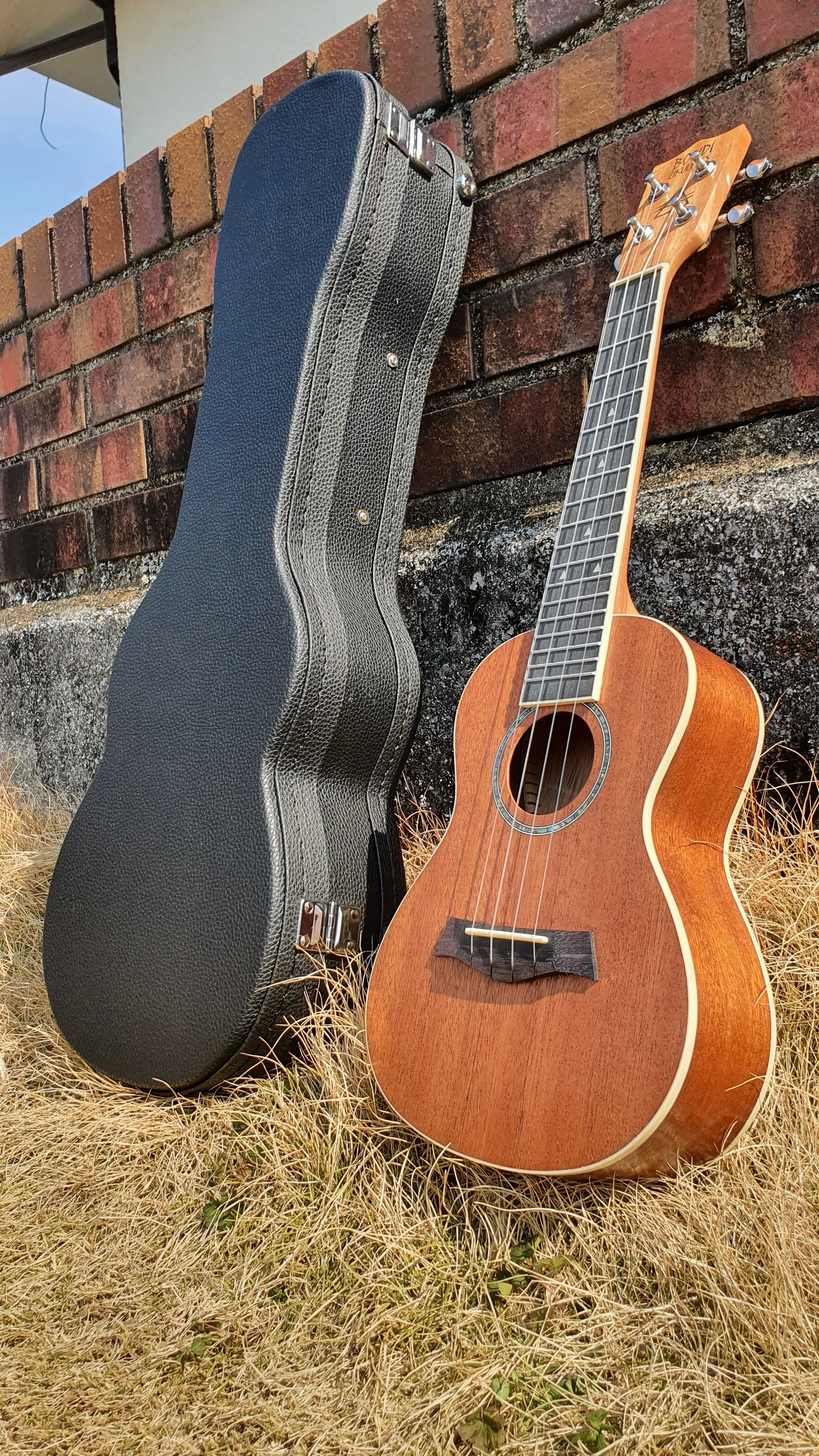 Bondi Vintage Soprano Ukulele Hardcase