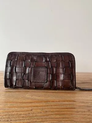 Campomaggi Zip Around Wallet