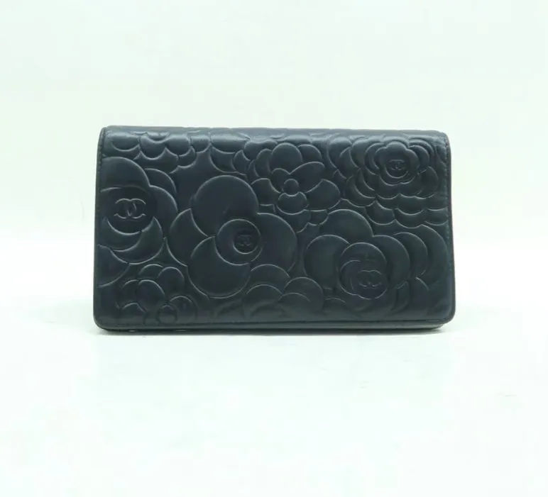 CHANEL Black Leather Wallet