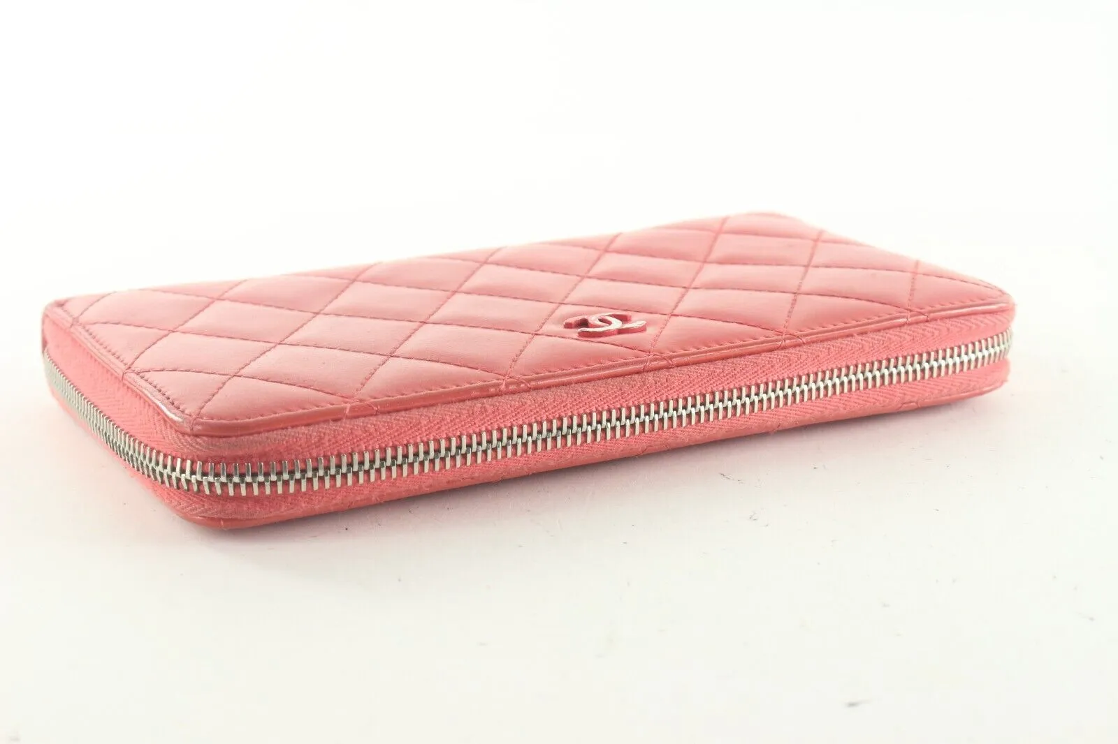 CHANEL Red Quilted Lambskin Zip Around Long Wallet 3CK82K