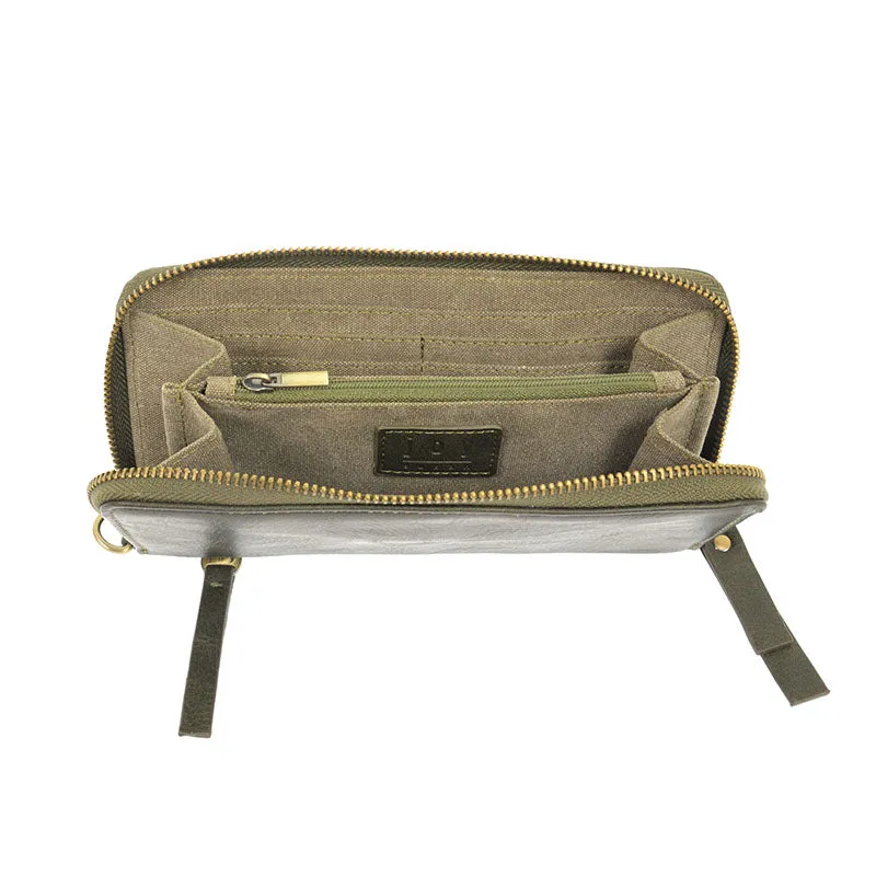 Chloe Zip Around Wallet/Wristlet