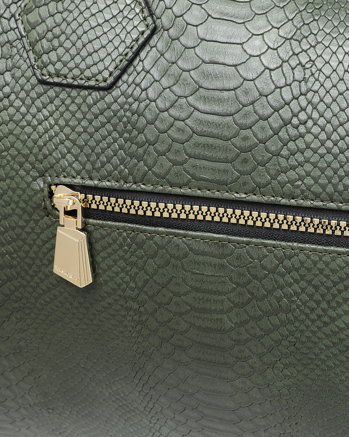City Slicker Set in Green