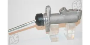 Clutch Master Cylinder Landrover Ii (LEY302)