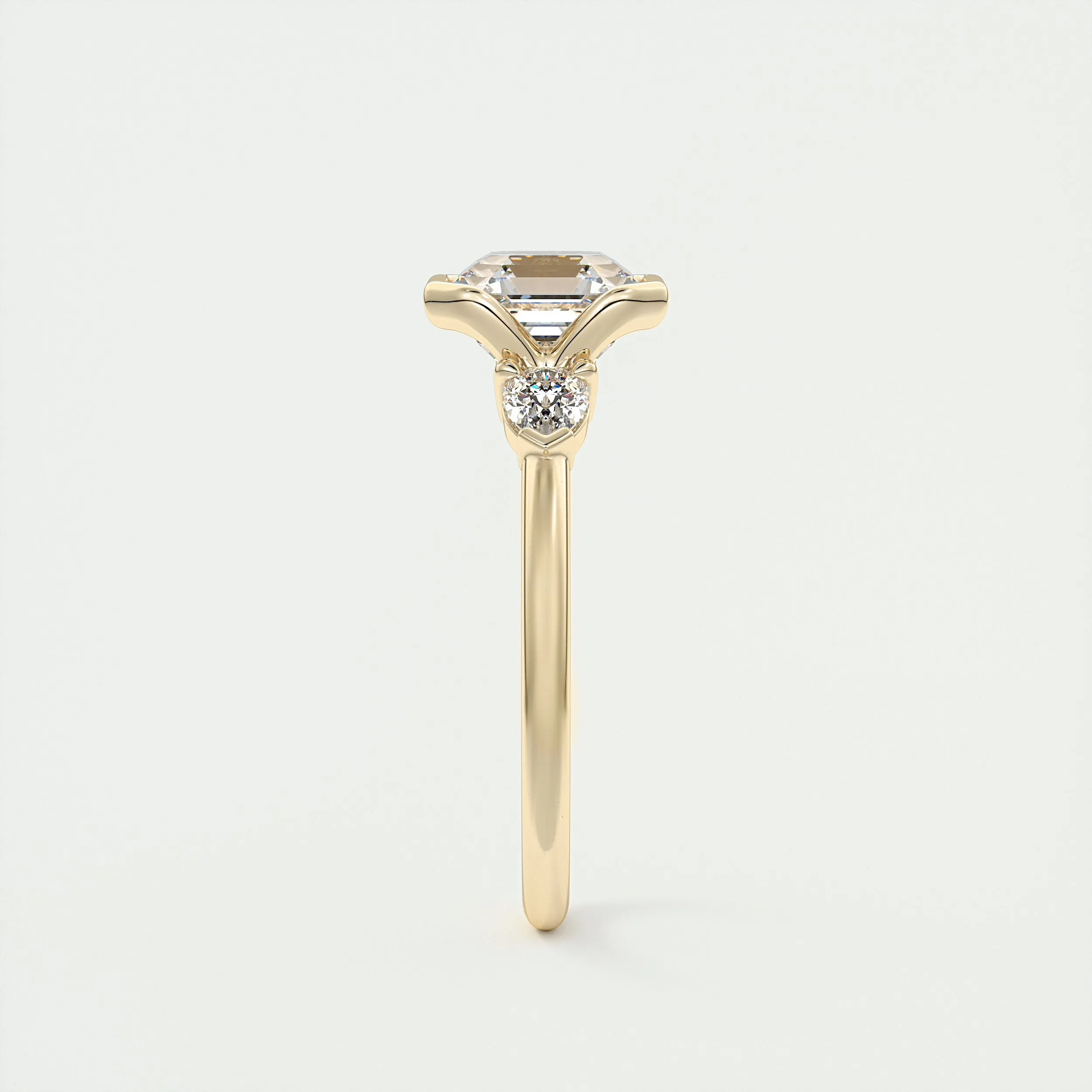 Clutch Three Stone | Asscher & Pears
