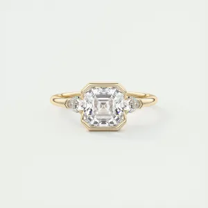 Clutch Three Stone | Asscher & Pears