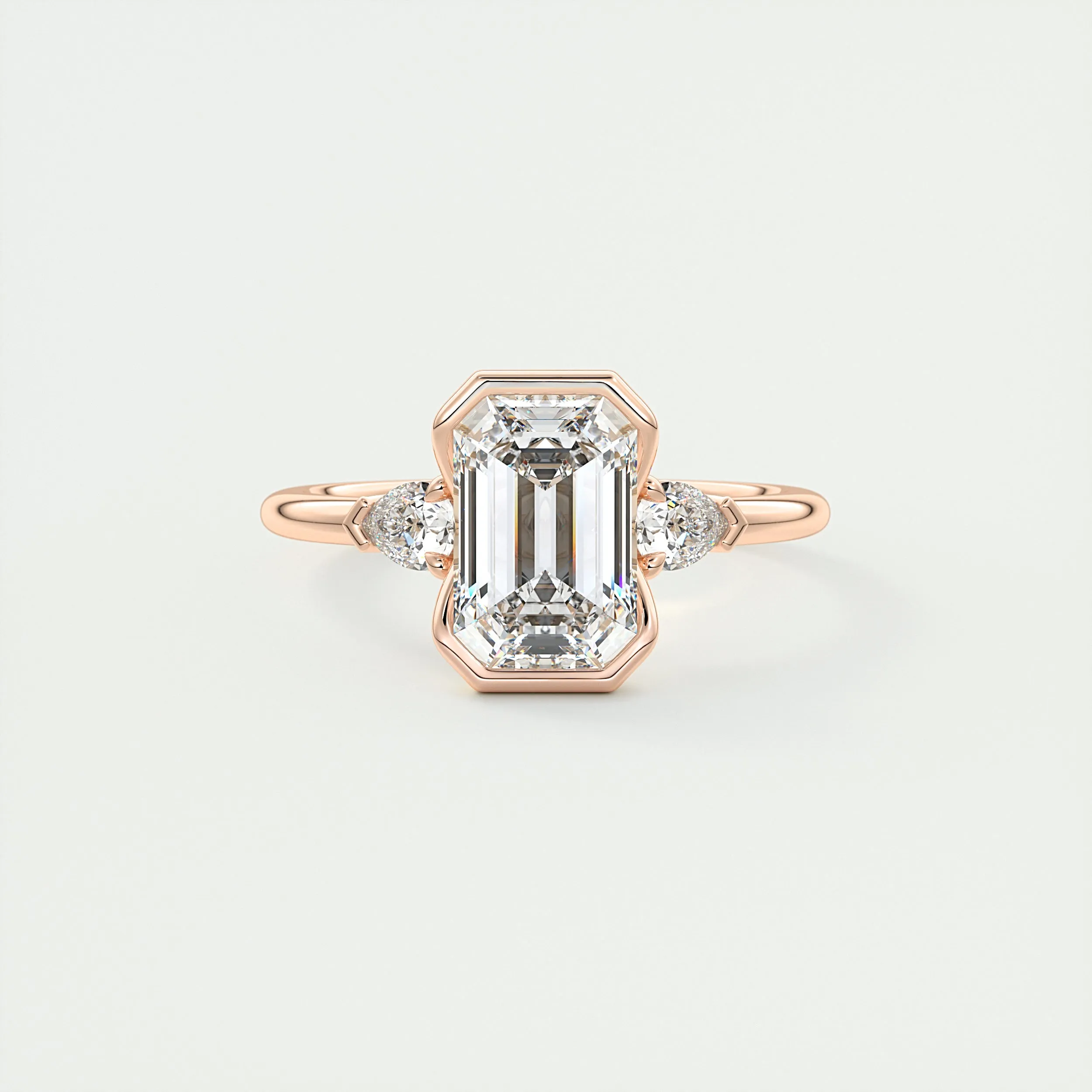 Clutch Three Stone | Emerald & Pears