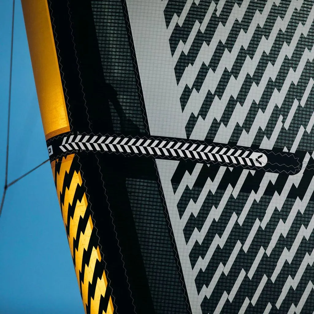 Core Pace Pro Kite ALUULA