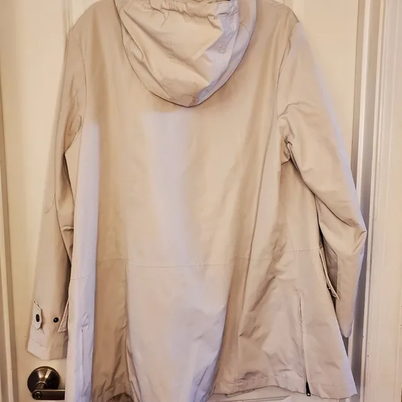 Ellen Tracy City Jacket with Hood size 1X