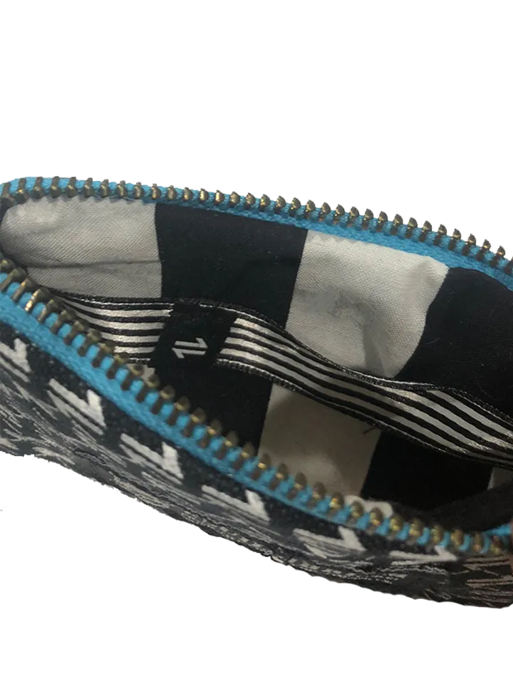 EQ Accessories: ID Zip Wallet