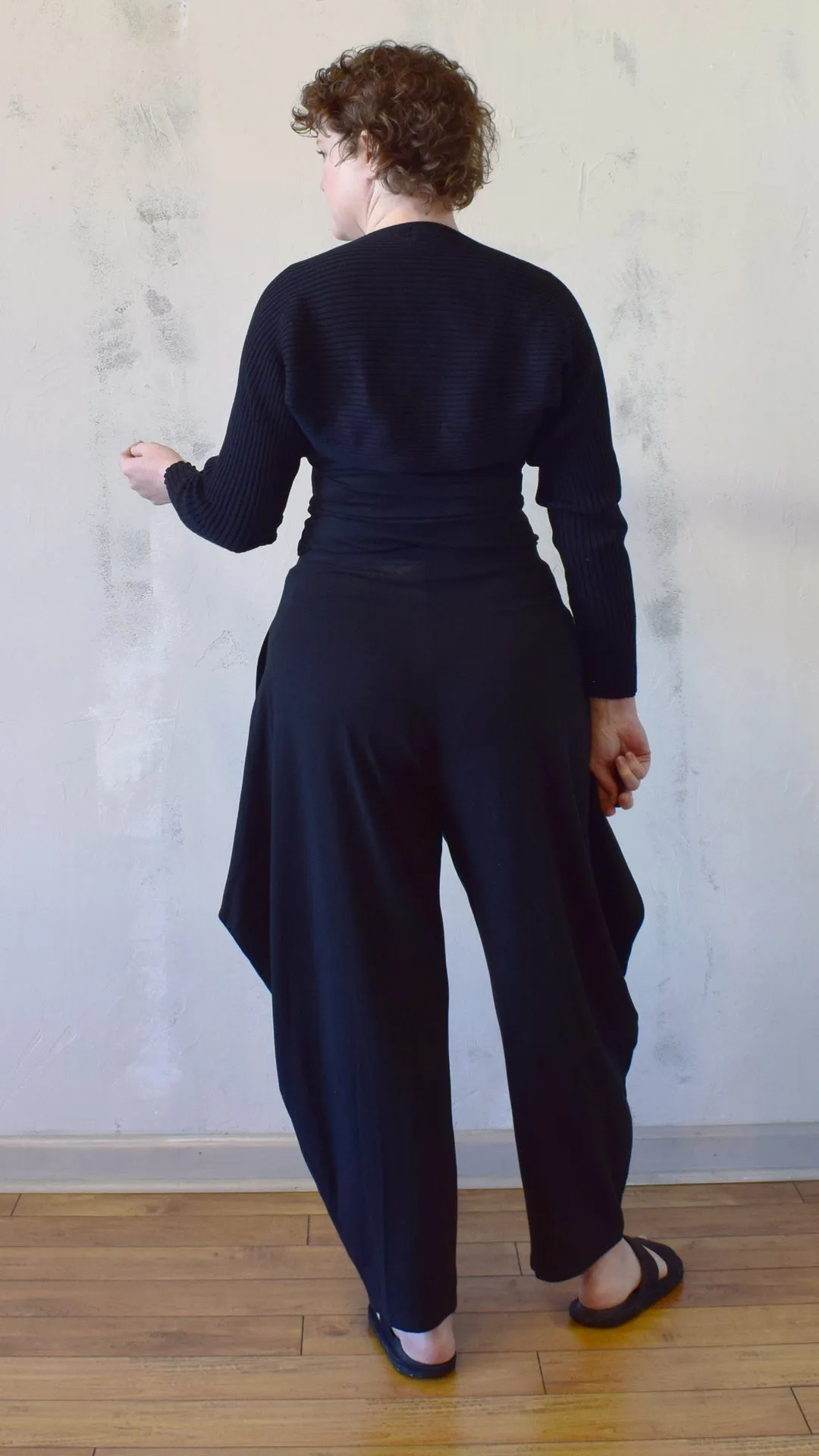 Gaia Pant in Black