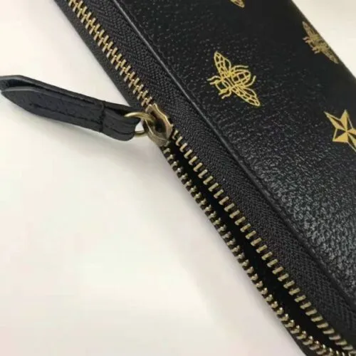 Gucci Black Leather Large Long Wallet Zip Around Gold Oro Bee Star Italy NEW