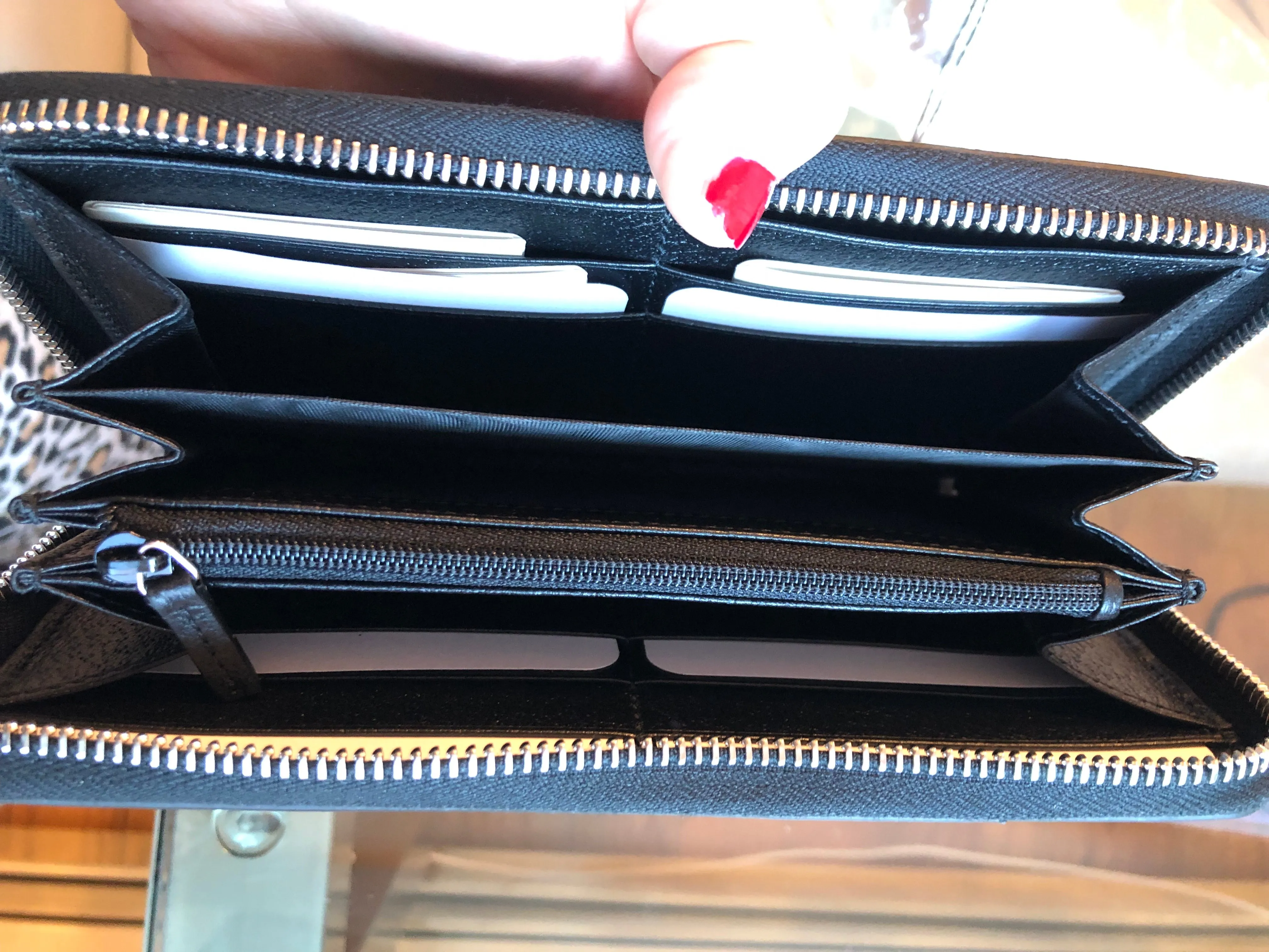 Gucci GG Psychedelic Zip Around Wallet