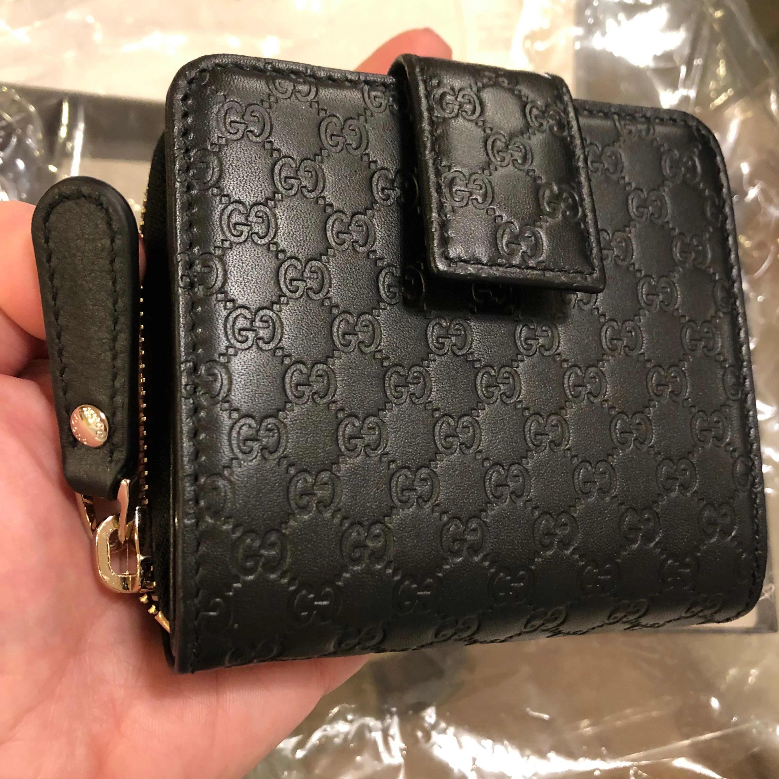 Gucci Microguccissima French Wallet in Black