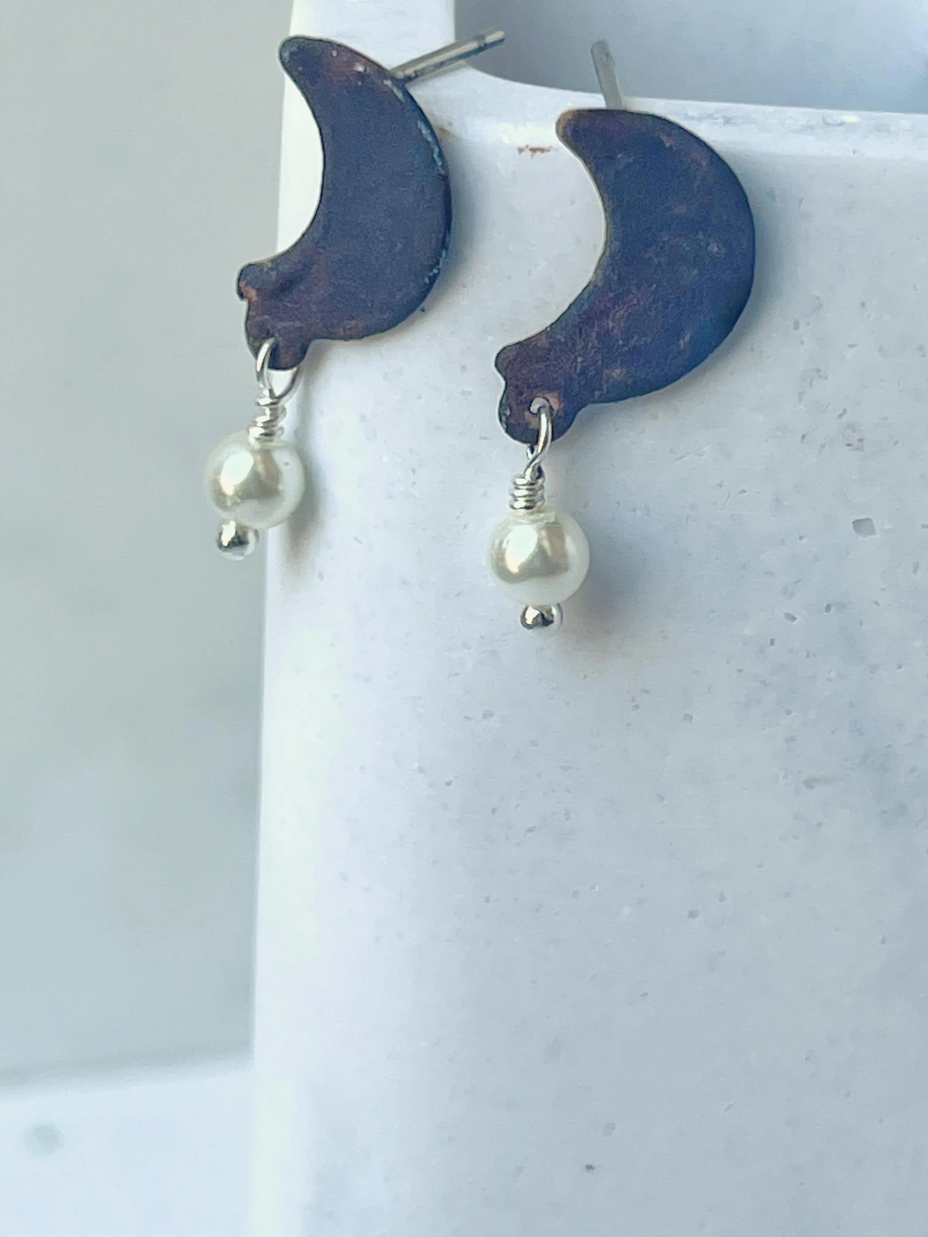 How Many Sets Of Standards Do You Have Cause I Can See At Least Two Right Now Earring Set - Rust
