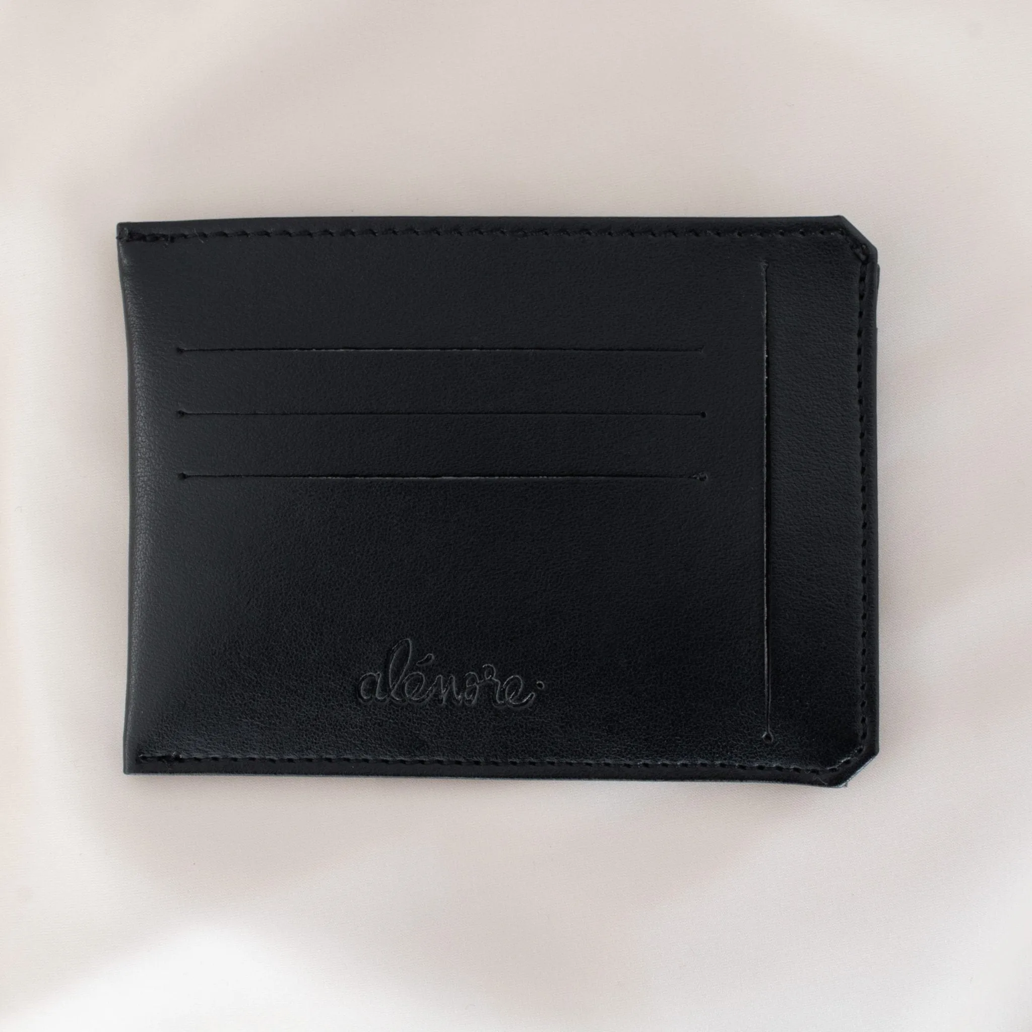 Jasmin Vegan Apple Leather Compact Wallet | Black