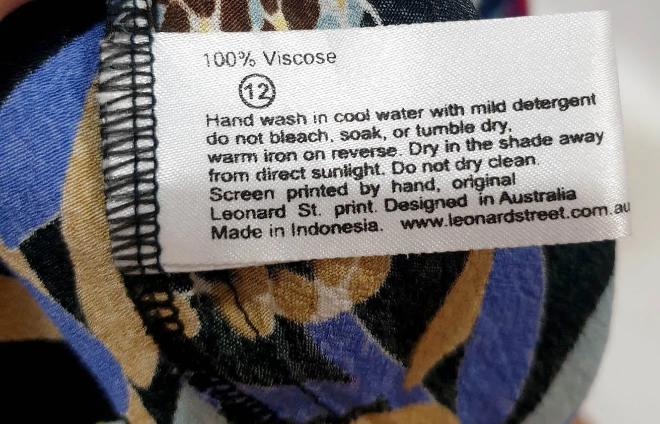 Leonard Street protea print top size 12