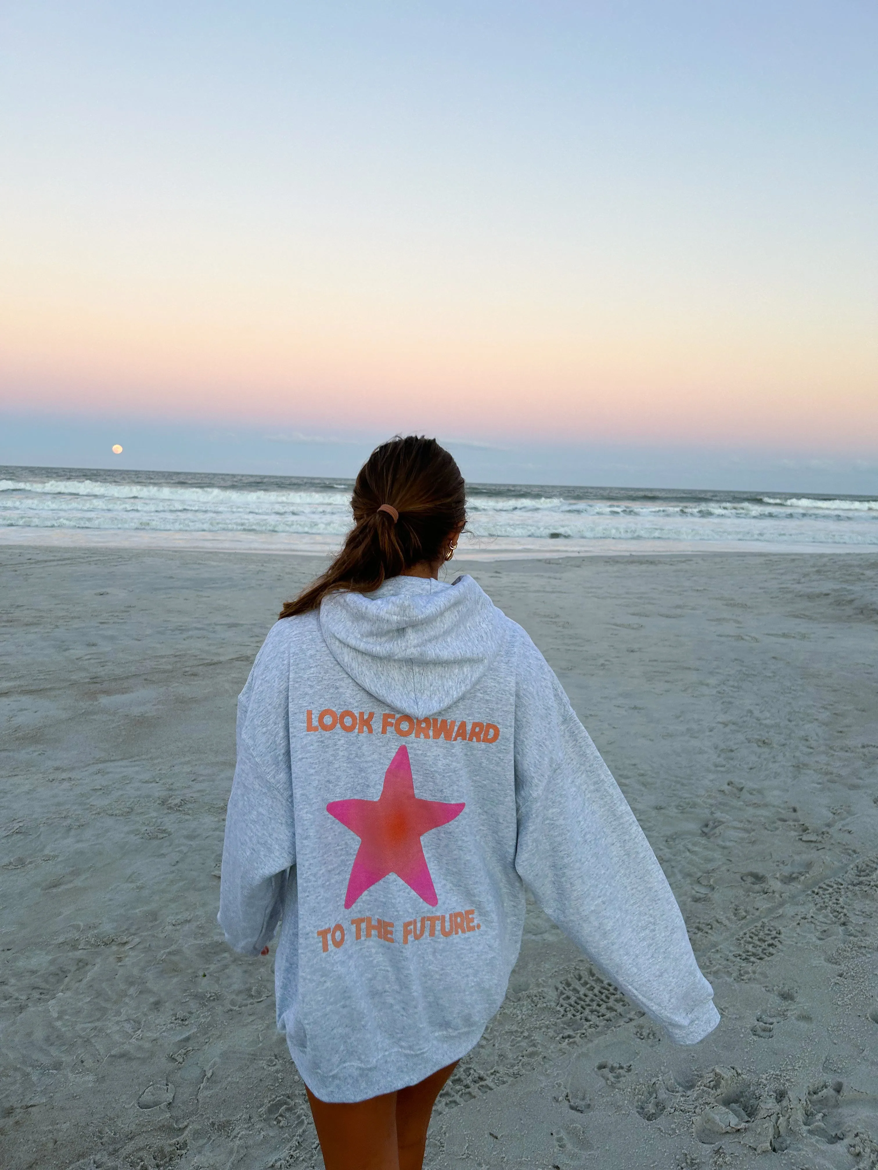 LOOK FORWARD TO THE FUTURE HOODIE