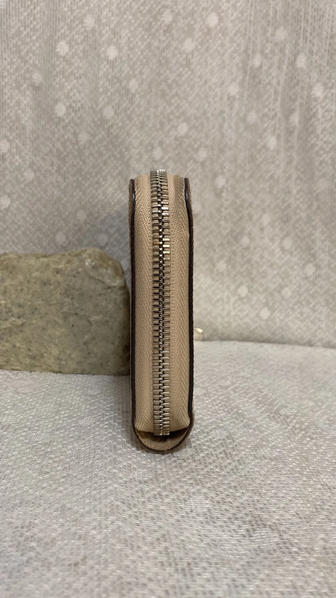Louis Vuitton Epi Leather Long Zippy Zip Wallet In Beige