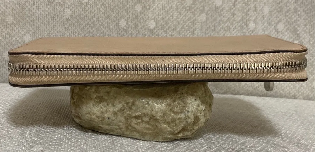 Louis Vuitton Epi Leather Long Zippy Zip Wallet In Beige