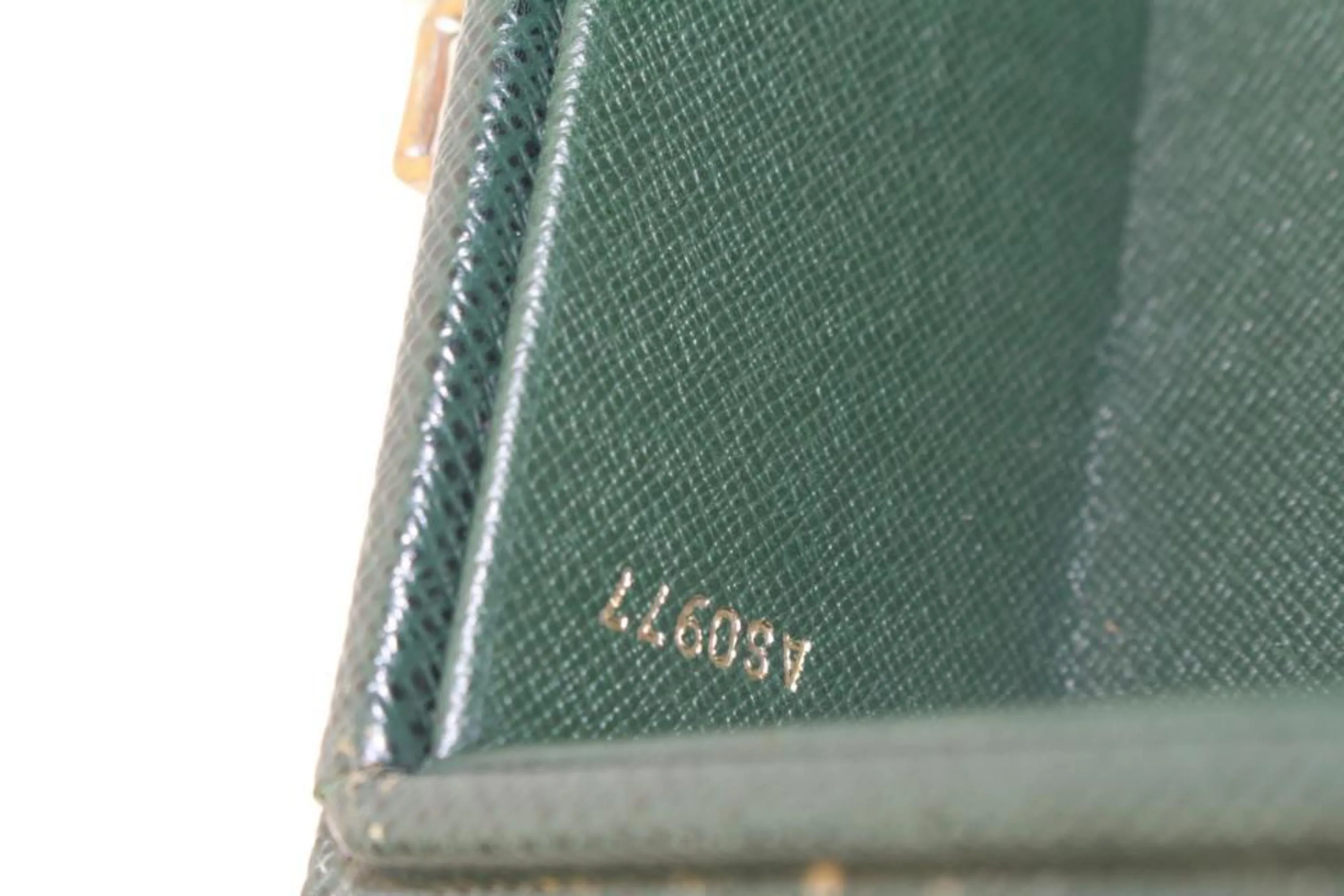 Louis Vuitton Green Taiga Diplomat Briefcase Hard Trunk 7L815a