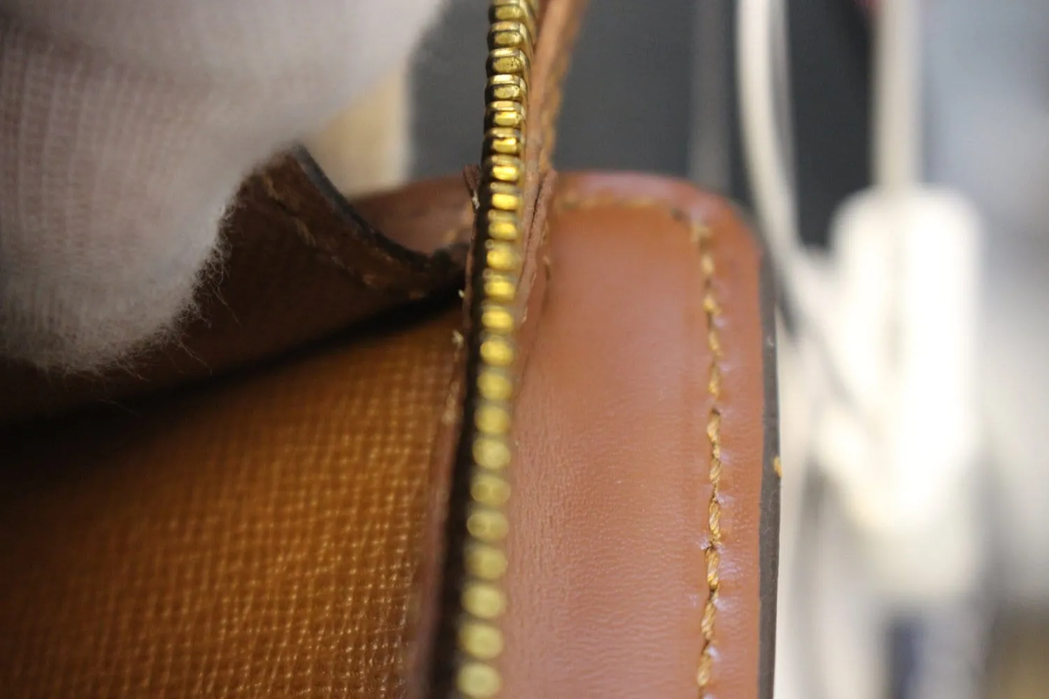 LOUIS VUITTON Monogram Canvas Pochette Homme Clutch