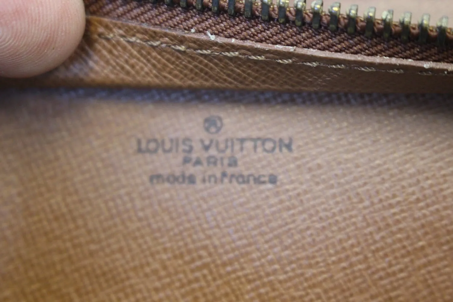 LOUIS VUITTON Monogram Canvas Pochette Homme Clutch