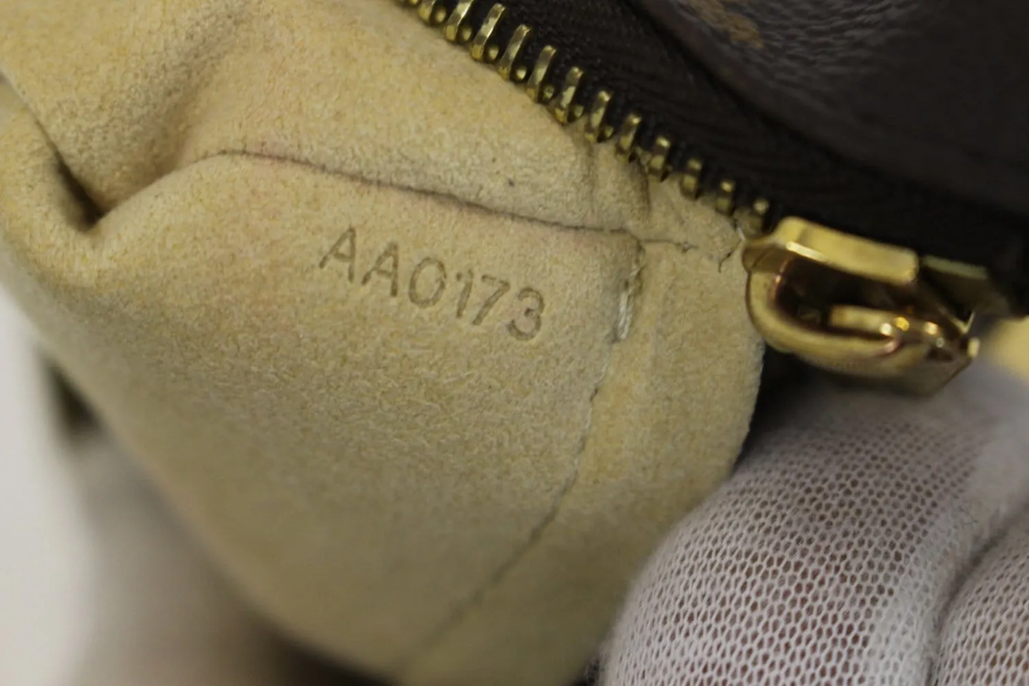 LOUIS VUITTON Monogram Canvas Pochette Milla MM Pouch