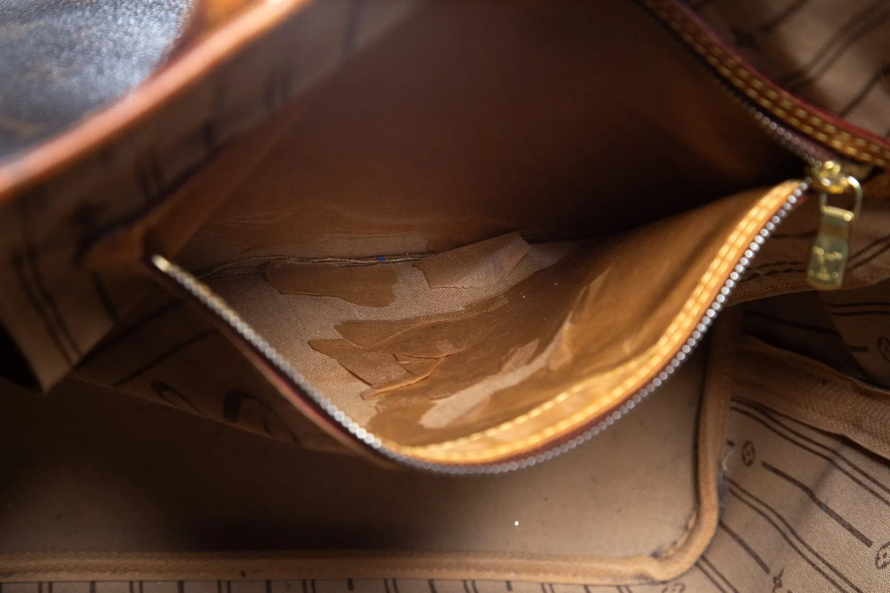 Louis Vuitton Monogram Neverfull MM Tote