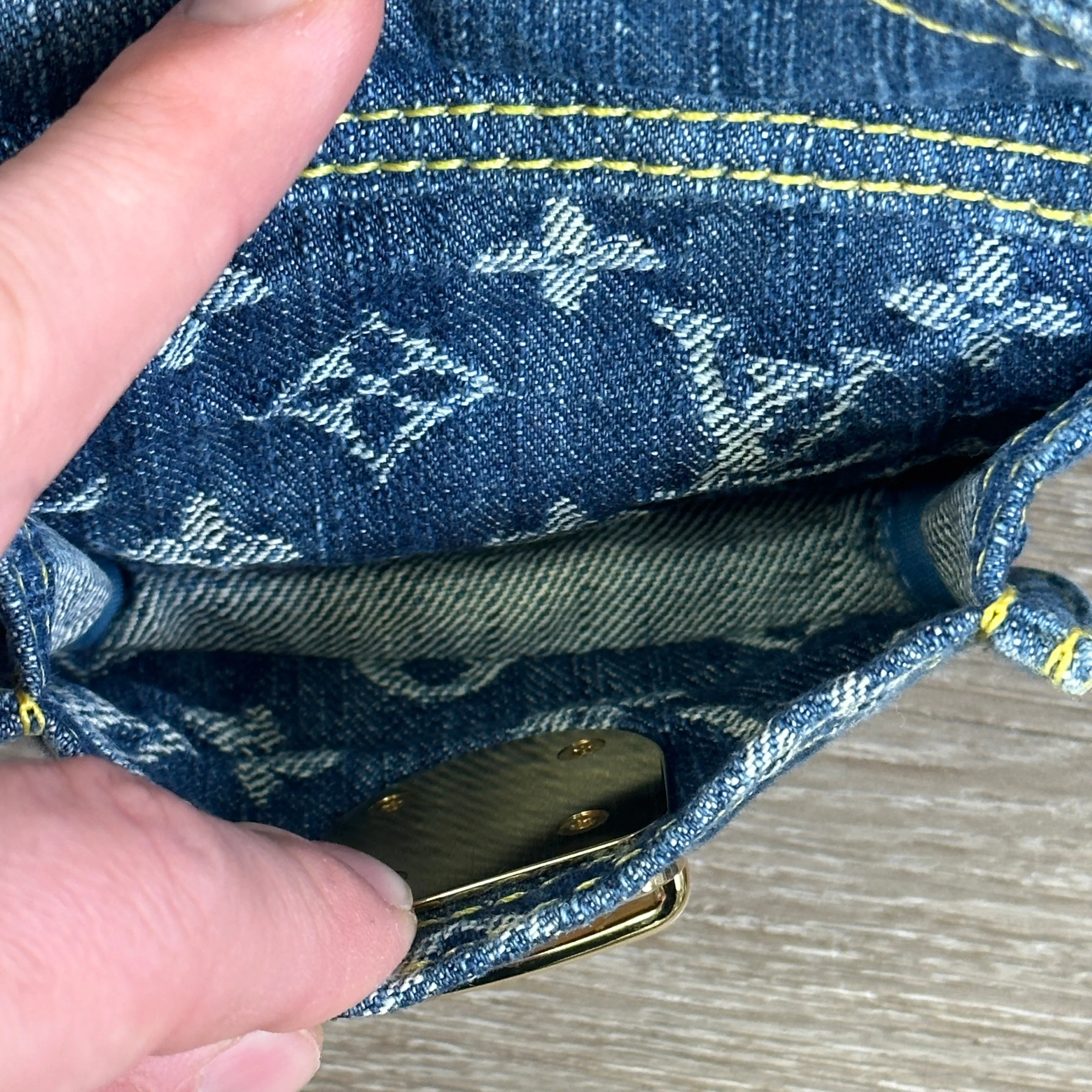 Louis Vuitton Neo Speedy - Blue Denim