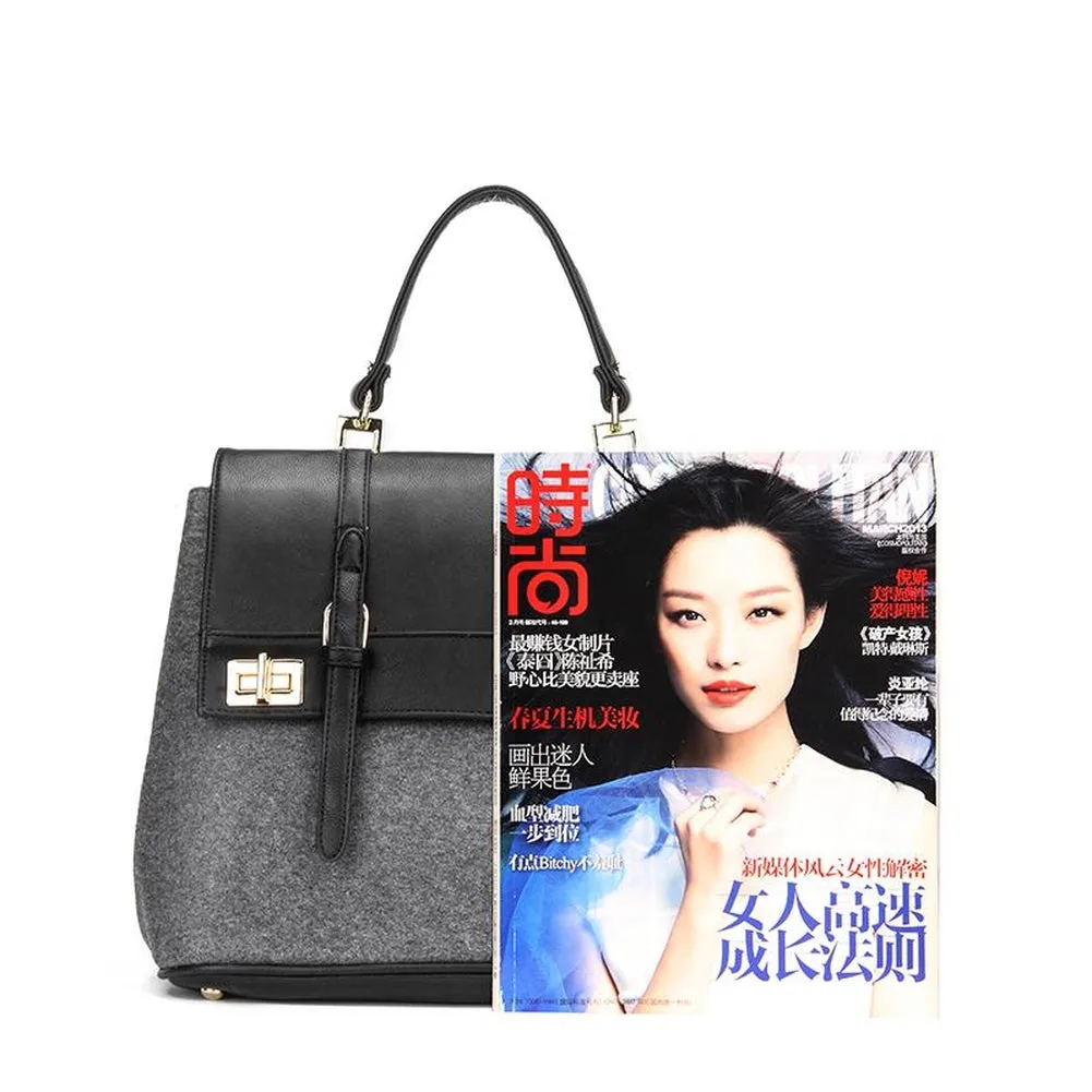 <bold>Messenger / Crossbody Bag <br>Vegan-Leather