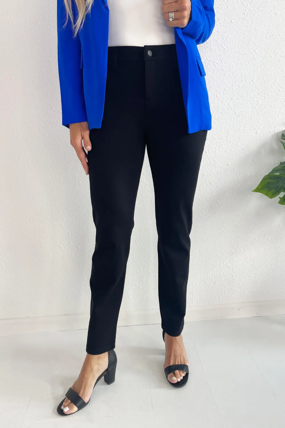 Madonna Slim 29in