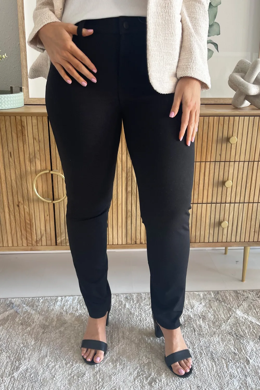 Madonna Slim 29in