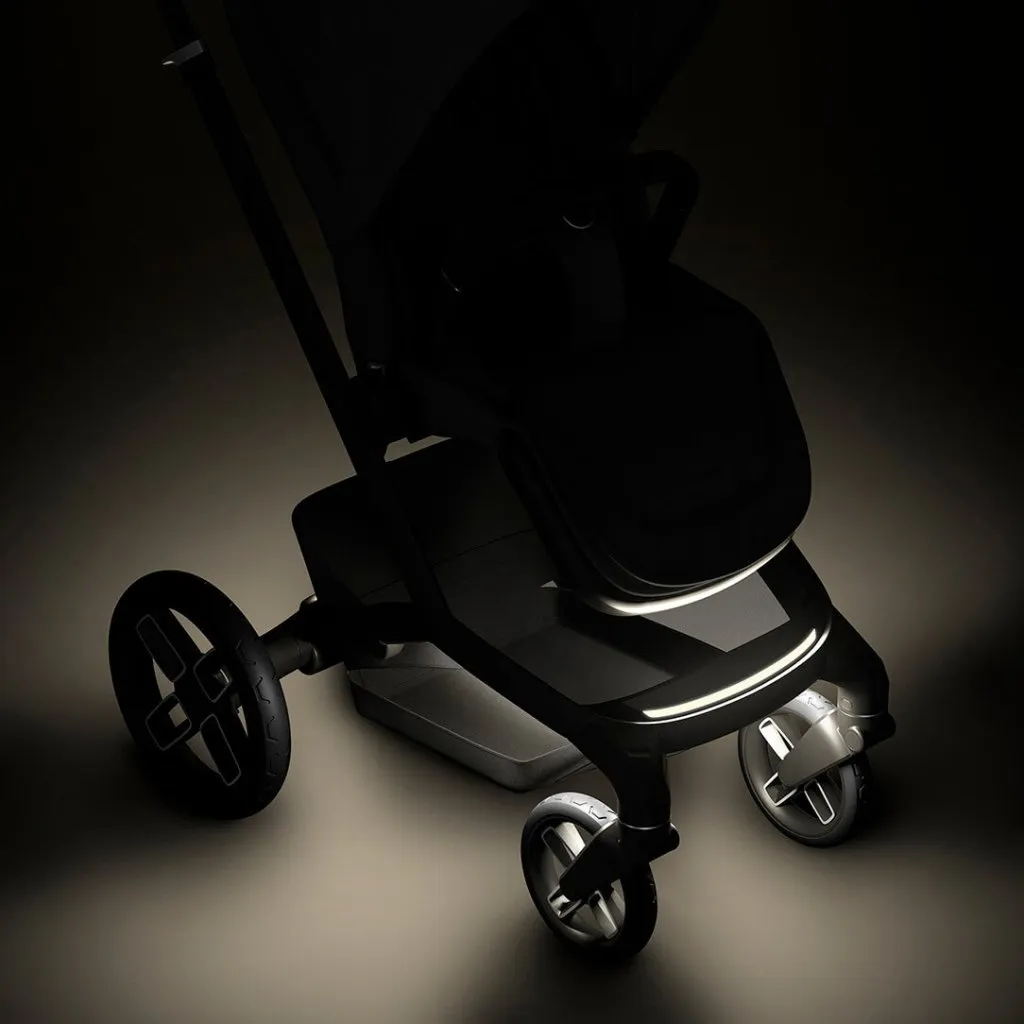 MAXI COSI FAME 10 Piece Premium Travel System with FamilyFix 360 Pro2 - Twilic Black