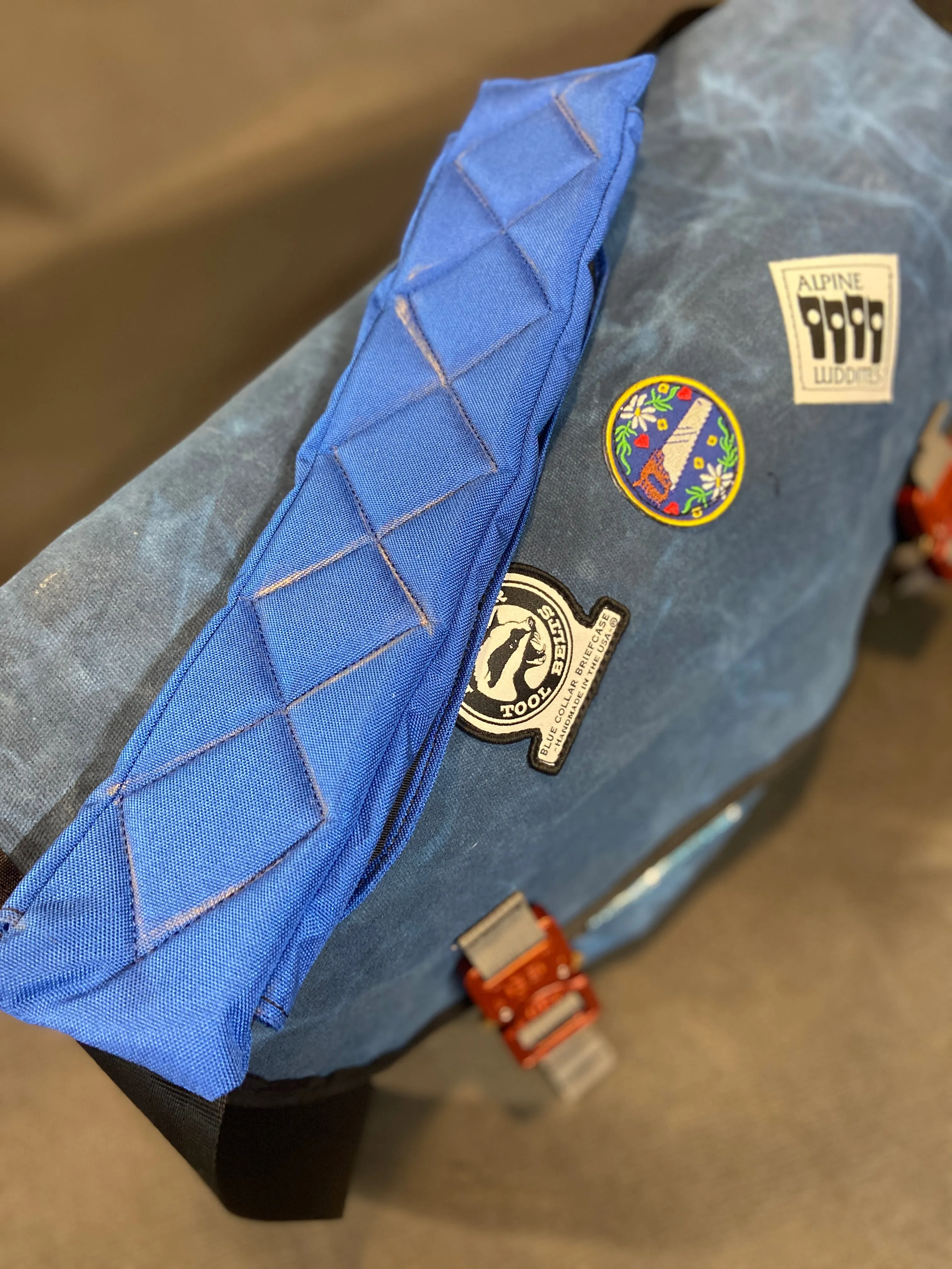 messenger bag class