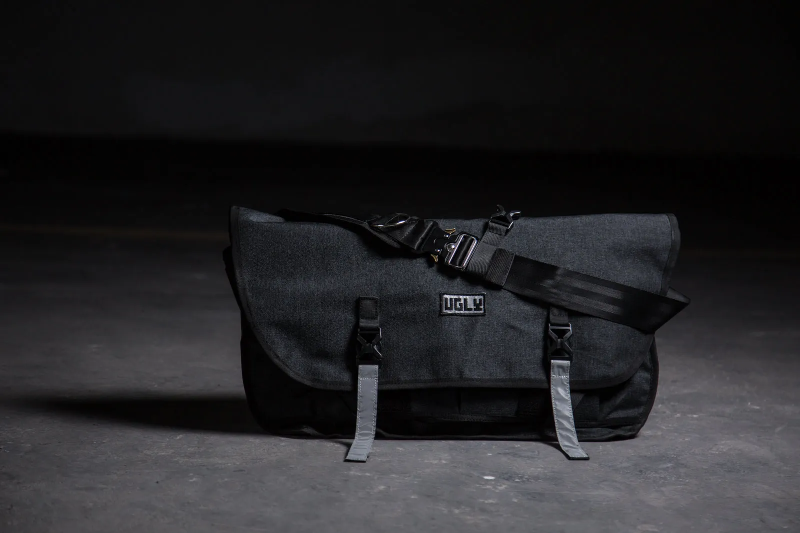 Morral Urbano - Ugly
