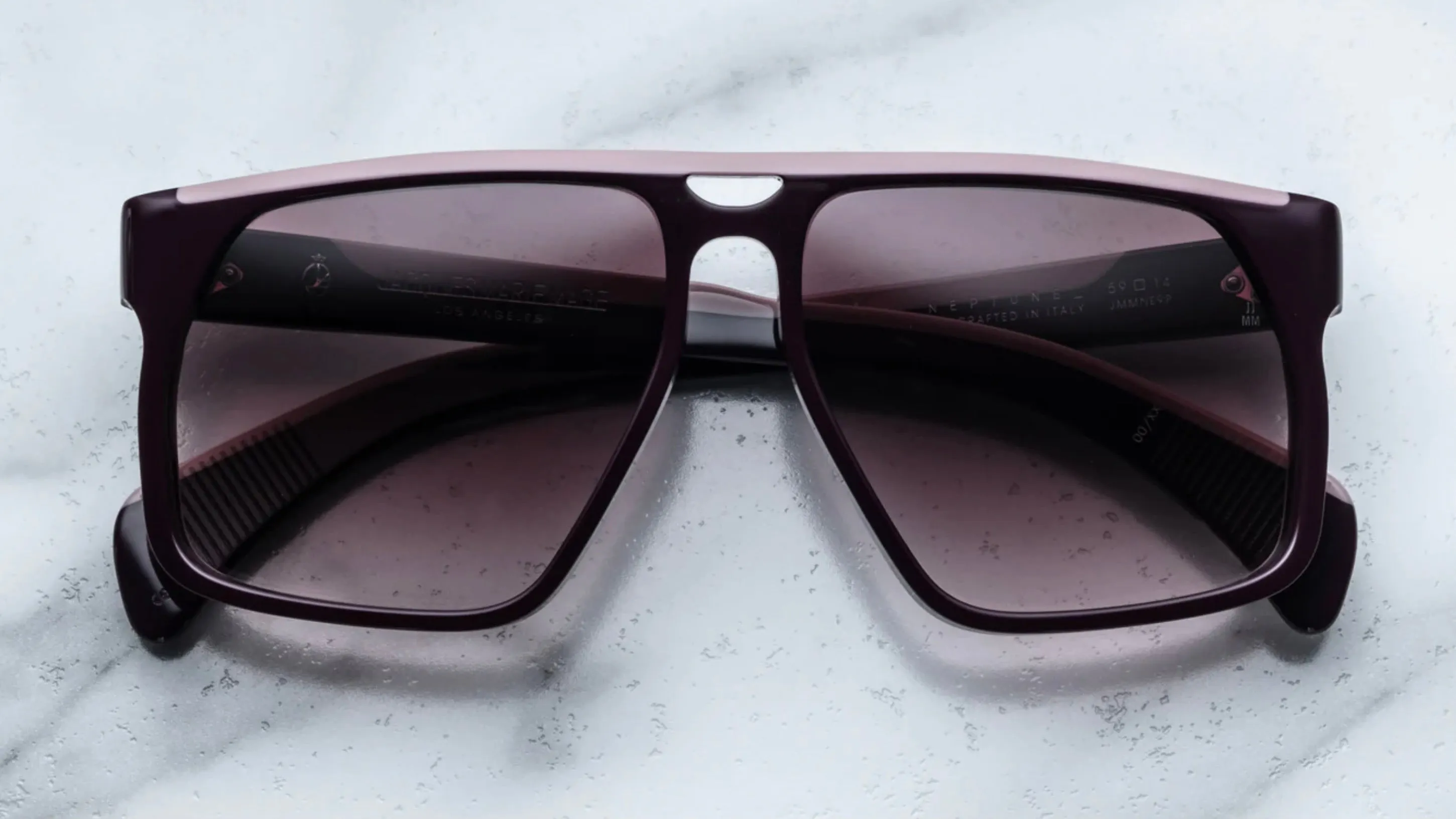 NEPTUNE-Port / Berry Gradient / Silver