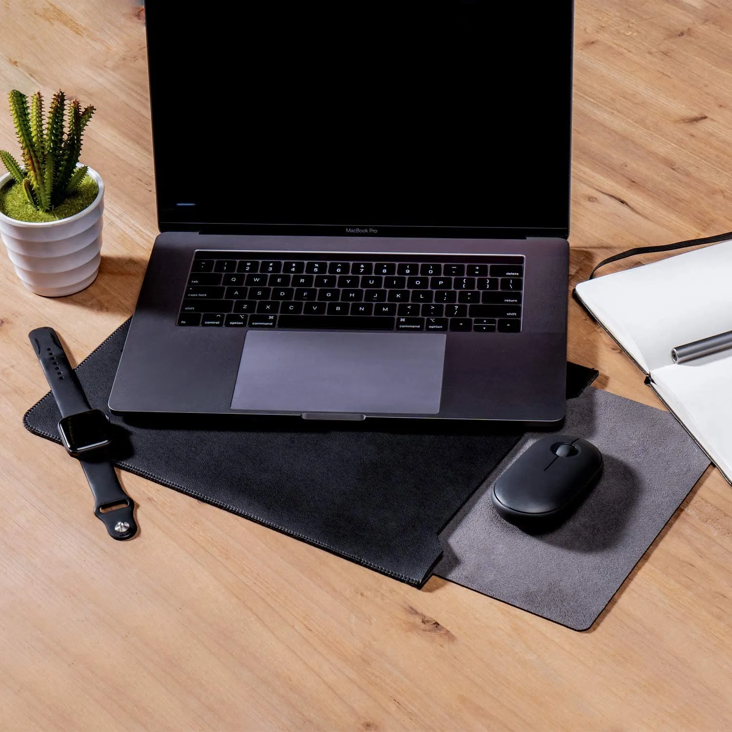 ONE LIFE 16-Inch Leather Laptop Sleeve Case with Mousepad for MacBook 16 Inch A2141 (16 Inch, Black)