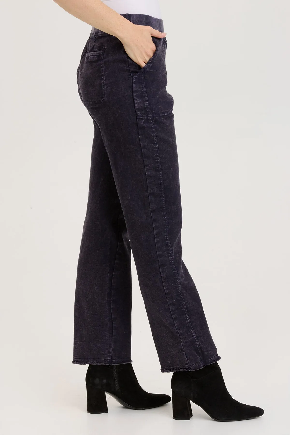 Oreun Slim Pant