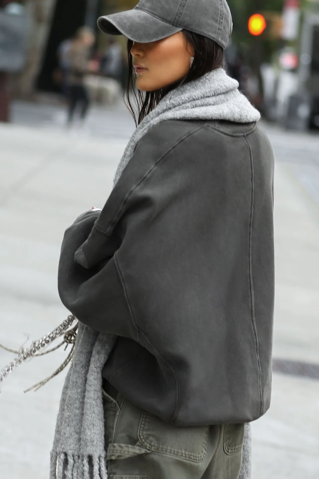 Oversized Crew Pullover